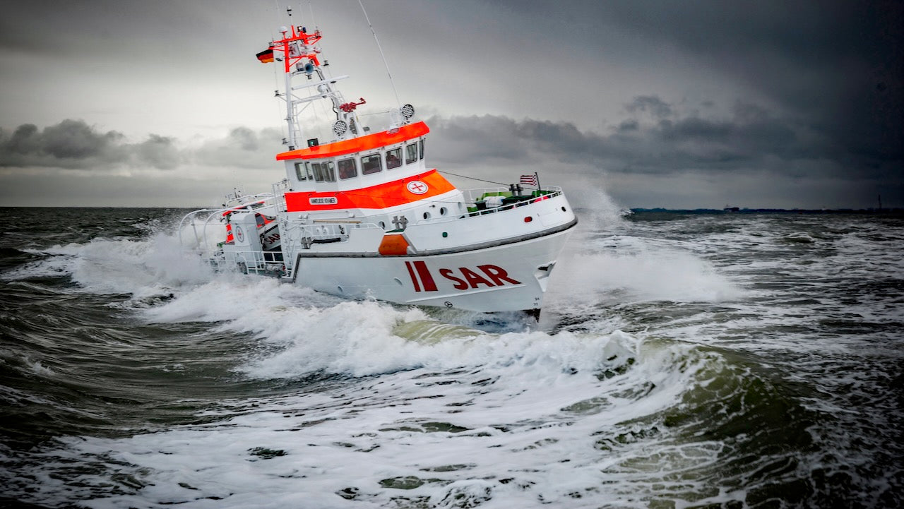 Zwei Erwachsene und drei Kinder in Lebensgefahr vor Cuxhaven