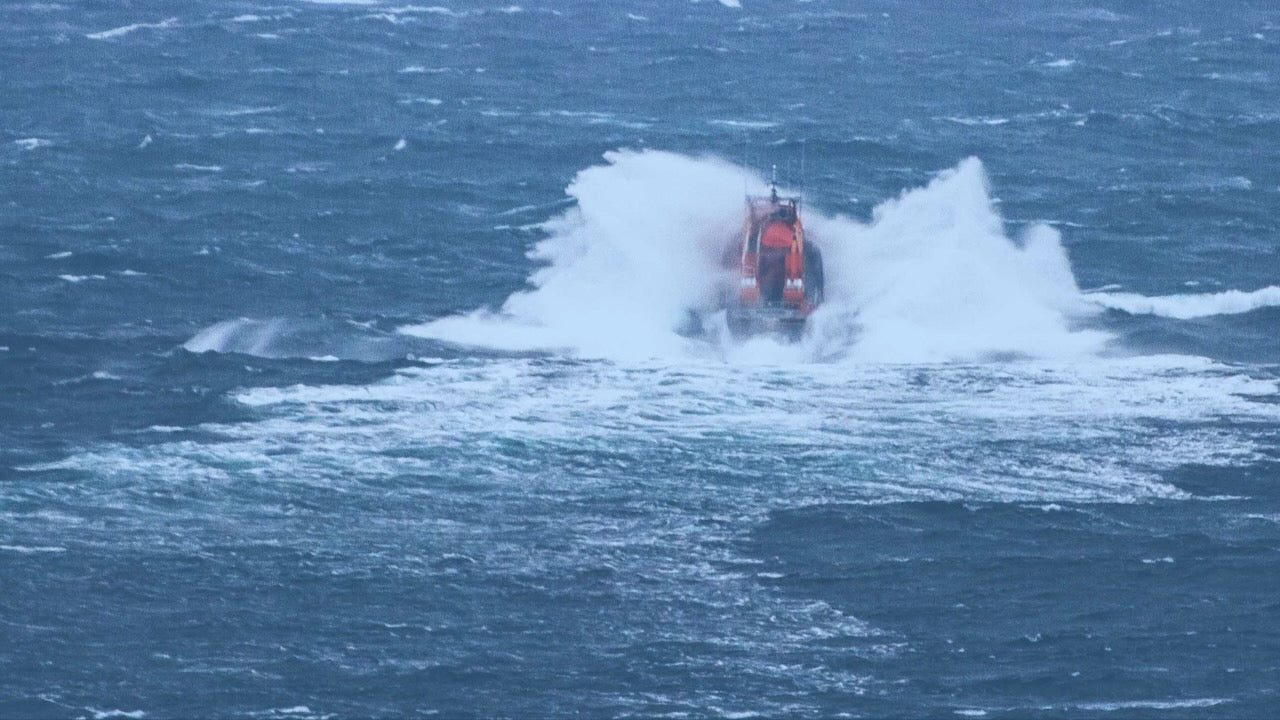 Seenotretter im Sturm vor Shetland. Foto: RNLI Lerwick