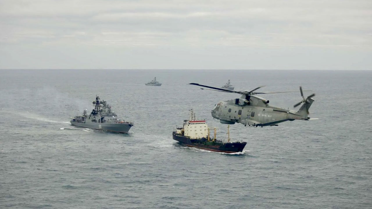 Royal Navy verfolgt russisches Spionageschiff im Nordatlantik