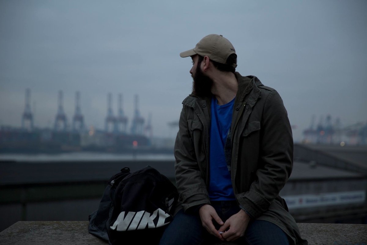 ANKERSCHMERZ: Gegen das Wegsehen - Ankerherz Verlag