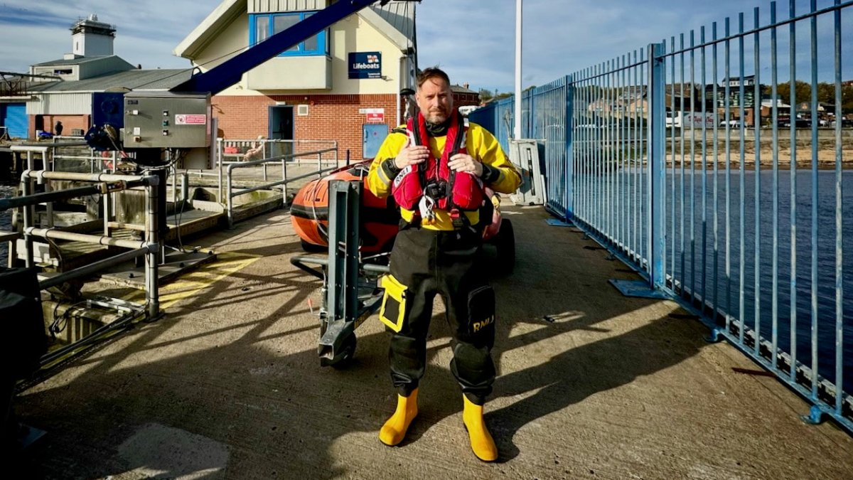 RNLI Tynemouth: Einmal in die Rolle der Retter schlüpfen - Ankerherz Verlag