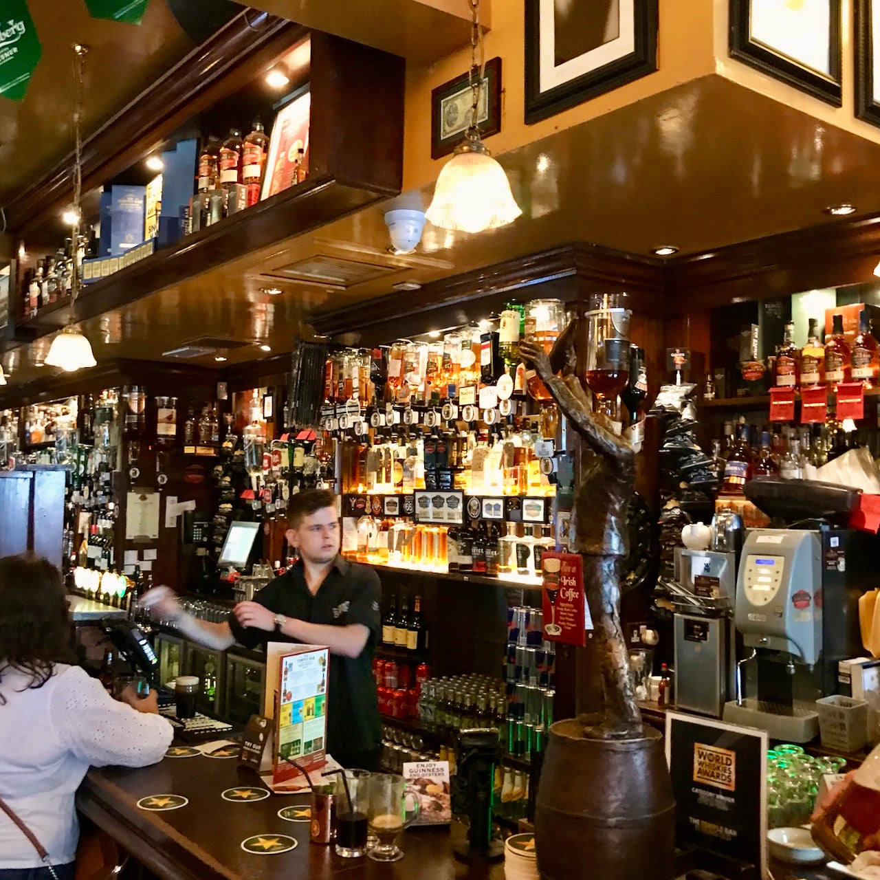 IRLAND-Abend mit Whiskey-Tasting, Geschichten und Live-Musik