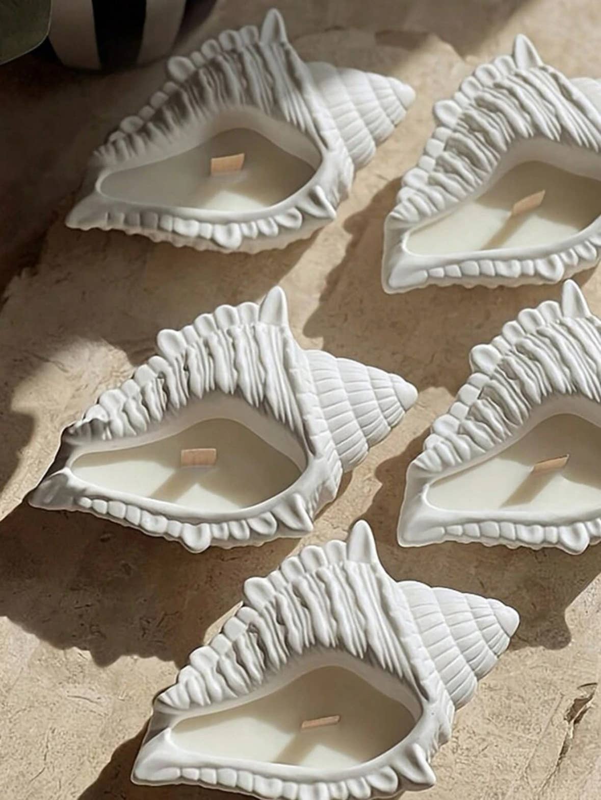 Muschelschale mit Duftkerze