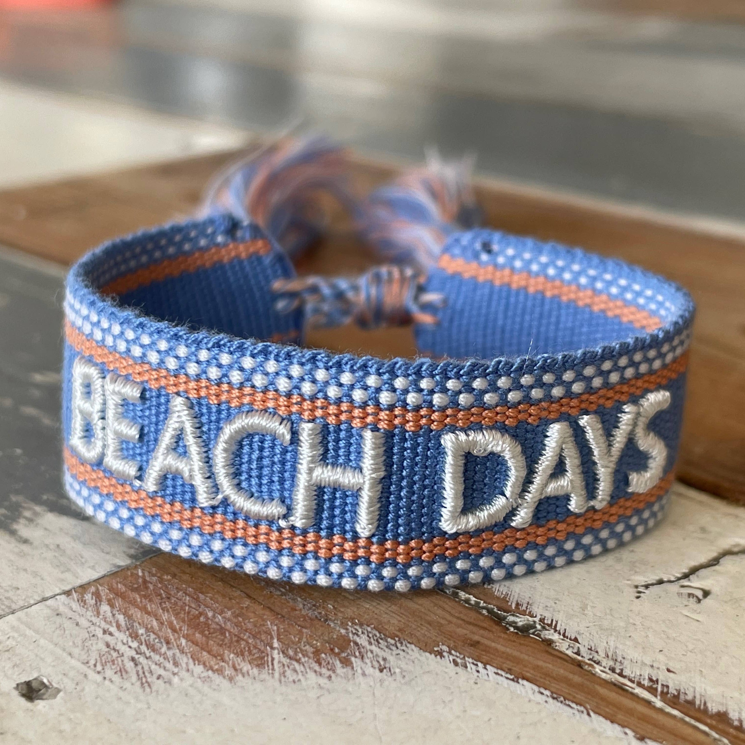 BEACH DAYS Armband