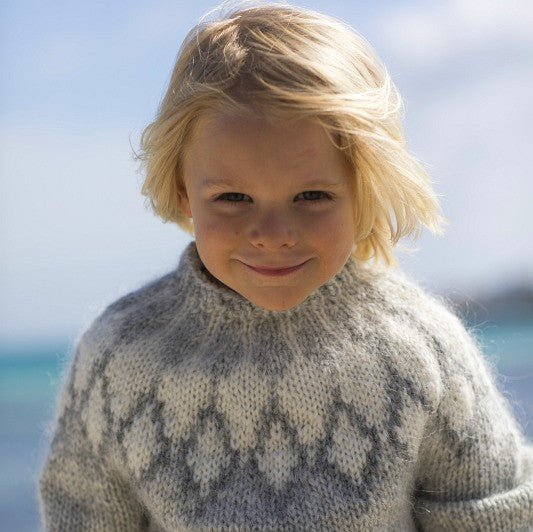 Islandpullover für Kinder in Grau - Ankerherz Verlag