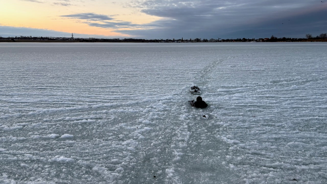 Einsatz im Eis der Ostsee. Foto: Seenotretter