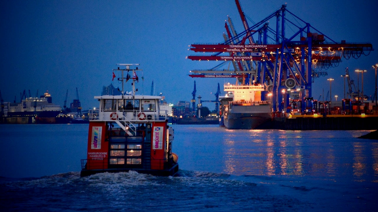 Landungsbrücken: Nazi-Überfall in Hamburger Hafenfähre