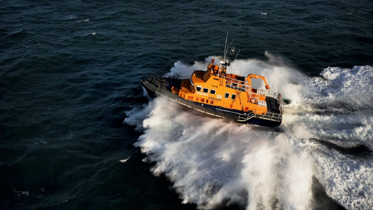 Fischer retten 12 Kameraden vor Dursey Island von sinkendem Trawler