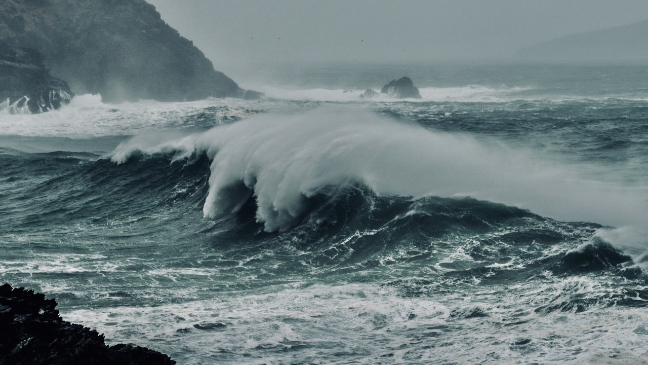 Hamburgerin stirbt durch Riesenwelle in Nordspanien