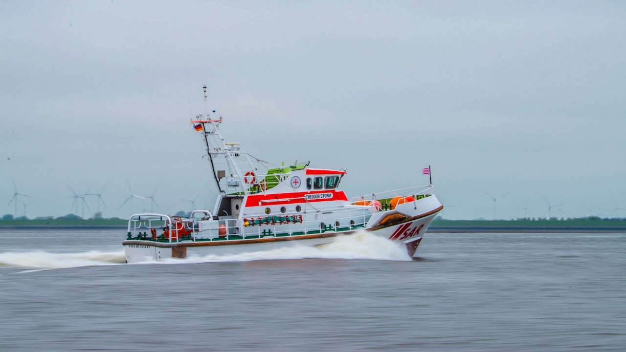 Motorausfall vor Westerhever: Seenotretter helfen Kümo