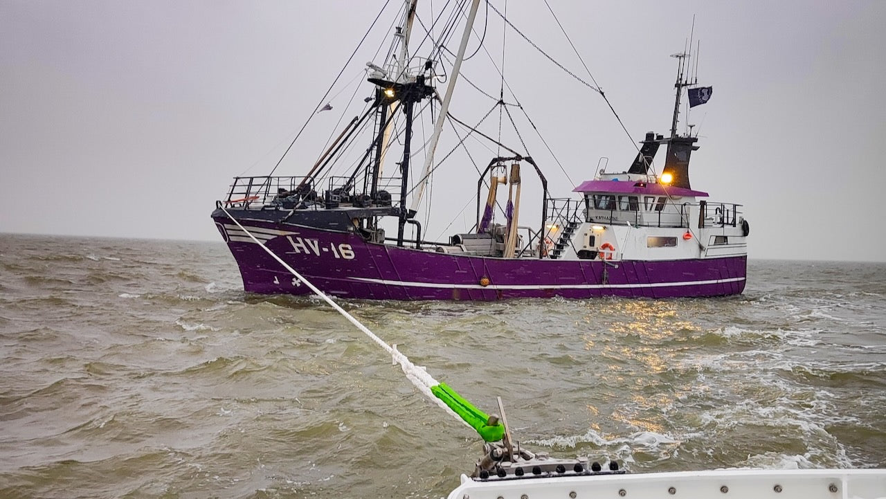 Seenotretter im Einsatz für dänischen Kutter