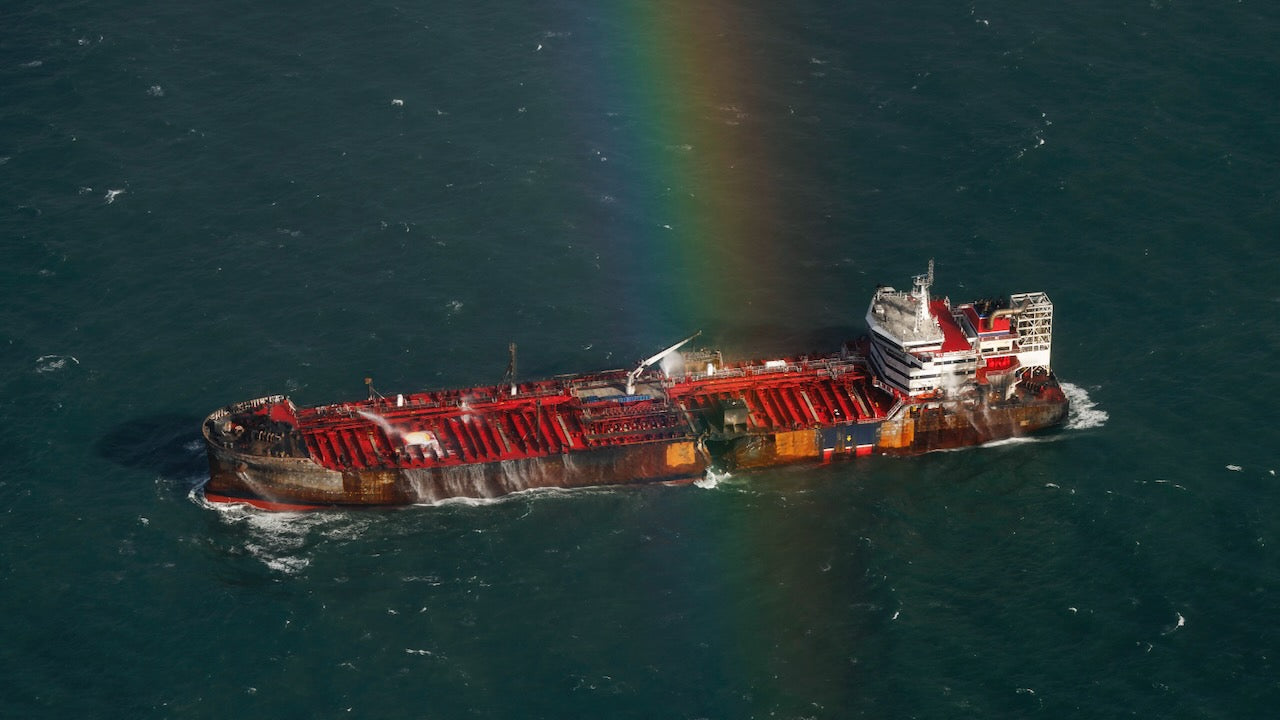 "Heldenhaft" - Crew des gerammten Tankers verhinderte Schlimmeres