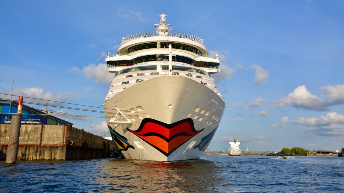 Coronavirus Ahoi: Schlägerei auf Kreuzfahrtschiff - Ankerherz Verlag