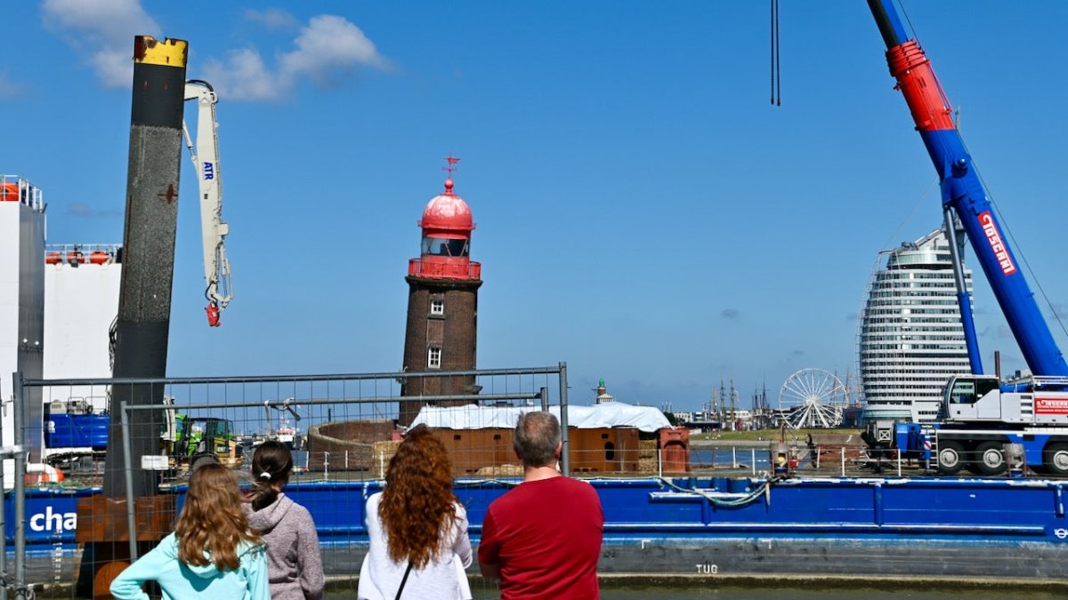 Der schiefe Turm von Bremerhaven soll neu aufgebaut werden - Ankerherz Verlag