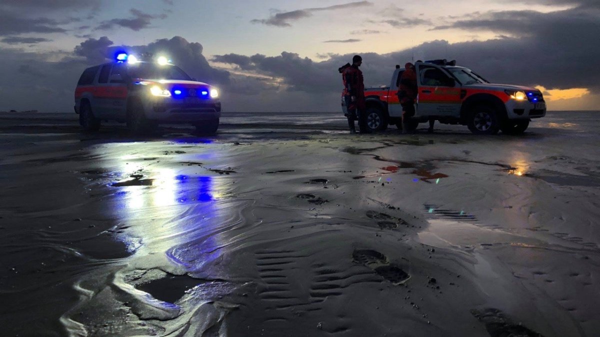 DLRG rettet Wanderer aus Watt vor Sankt Peter-Ording - Ankerherz Verlag