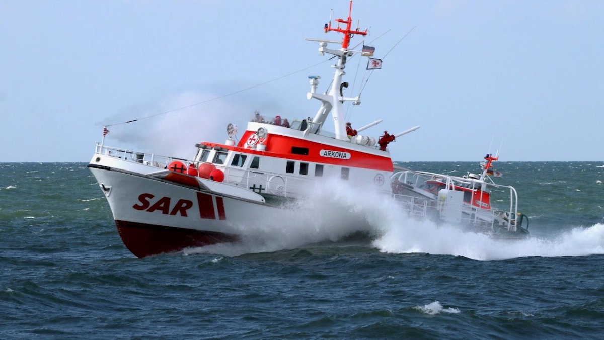 Feuer auf Tanker in der Ostsee vor Kühlungsborn ausgebrochen - Ankerherz Verlag