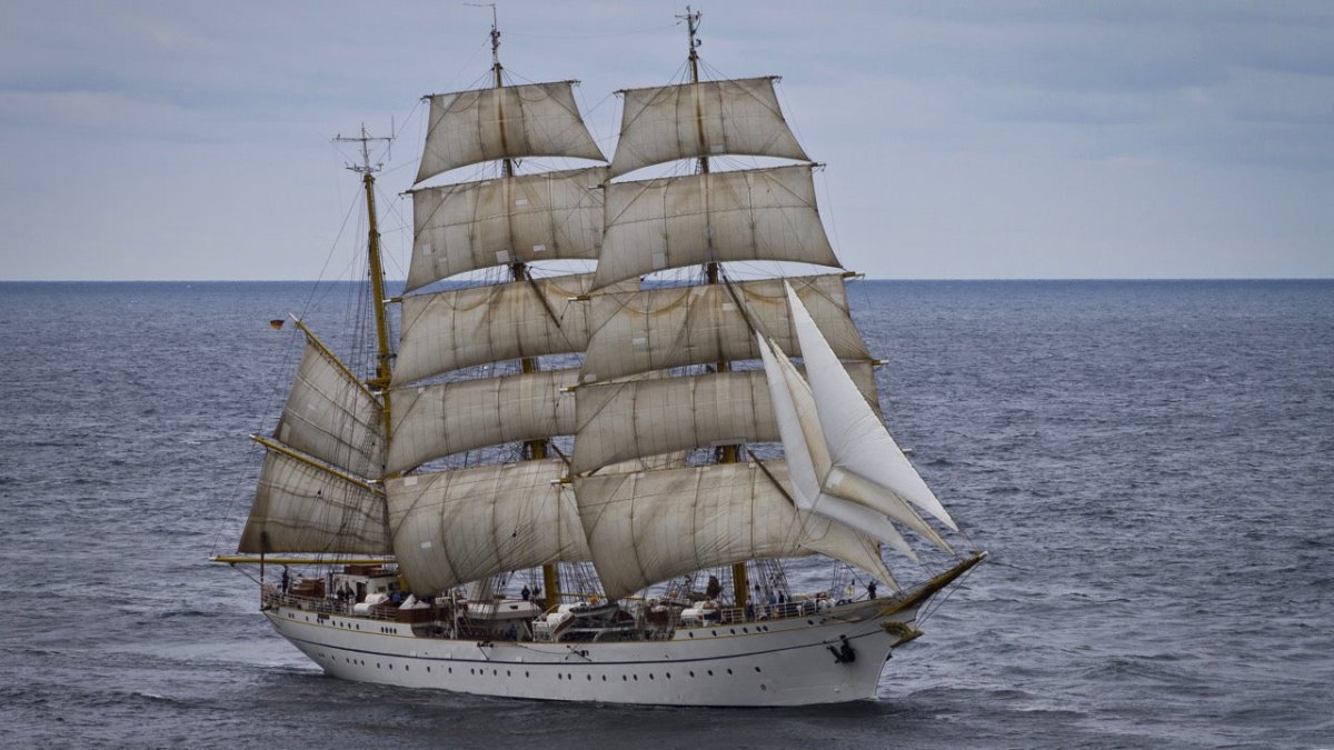Getriebeproblem: Gorch Fock kommt einfach nicht zur Ruhe - Ankerherz Verlag
