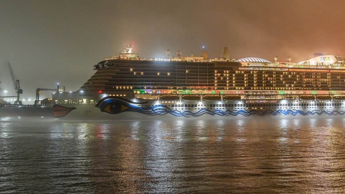 Hamburger Hafen wegen Sturms gesperrt – Kreuzfahrtschiff darf nicht einlaufen - Ankerherz Verlag