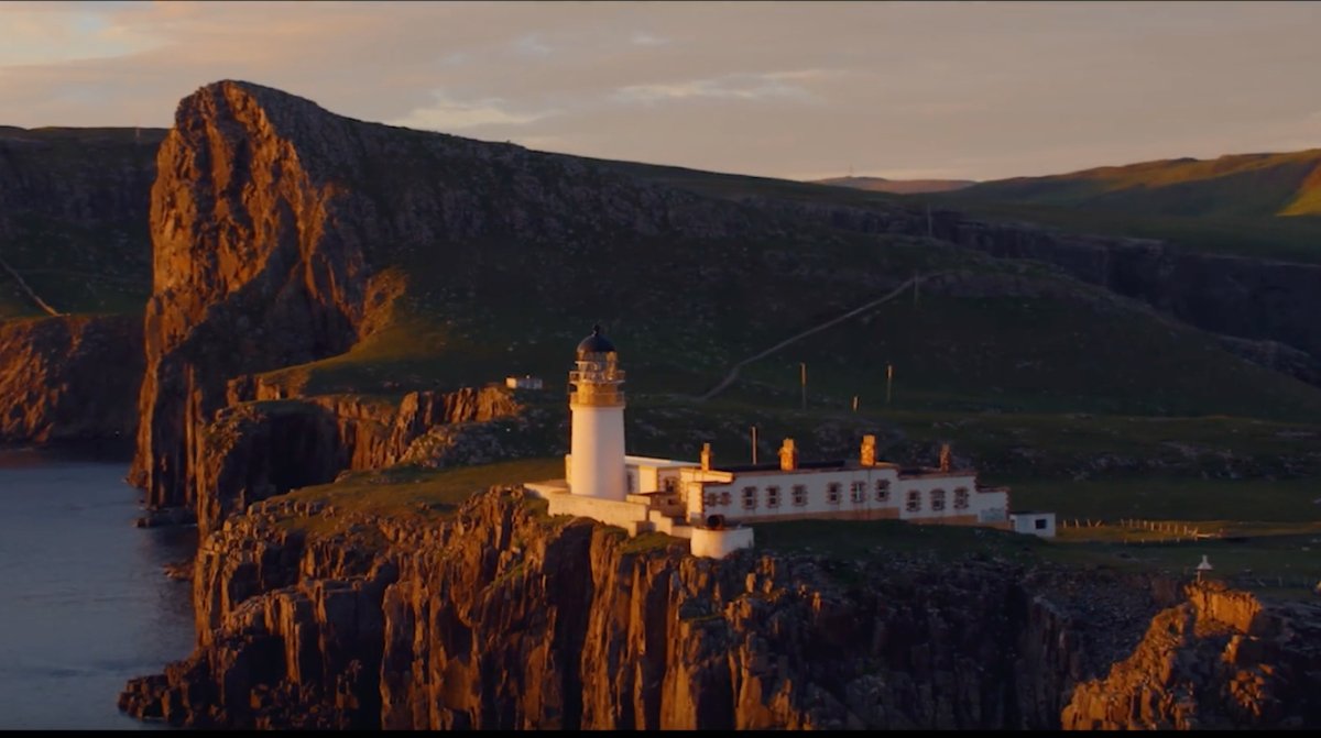 Majestätisches Schottland – ein Flug über die Highlands - Ankerherz Verlag
