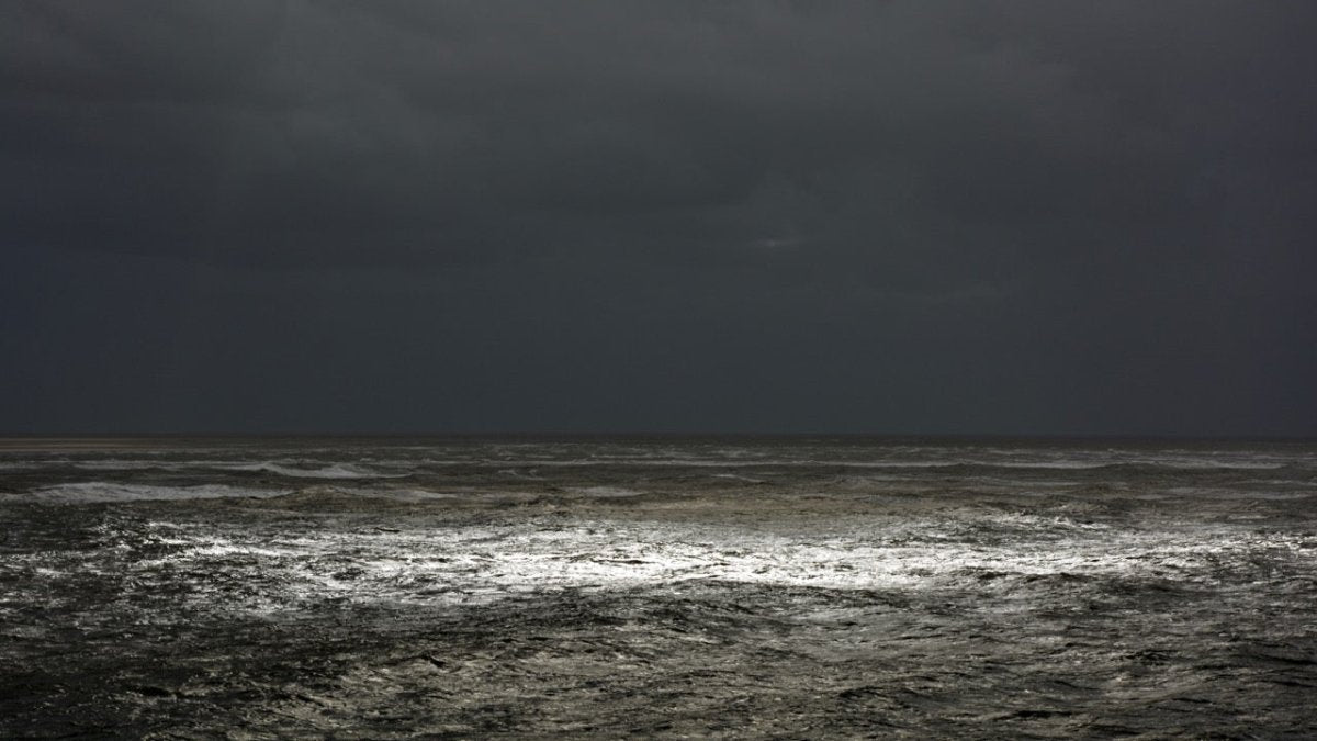 Meteorit verglüht über Nordsee: der Norden in Aufregung - Ankerherz Verlag