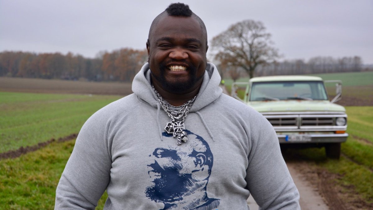 Mr. Ostfriesen-T: Rassismus lache ich heute weg - Ankerherz Verlag