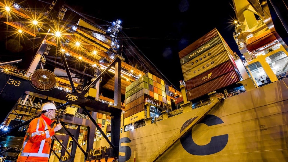 Rekordmenge Kokain im Hafen von Rotterdam entdeckt - Ankerherz Verlag