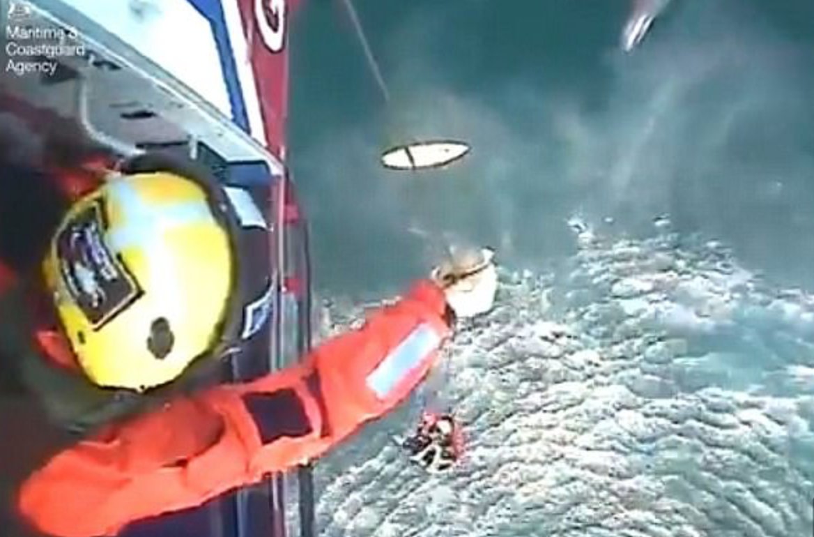 Rettung in der Irischen See: Surfer nach 33 Stunden gefunden - Ankerherz Verlag