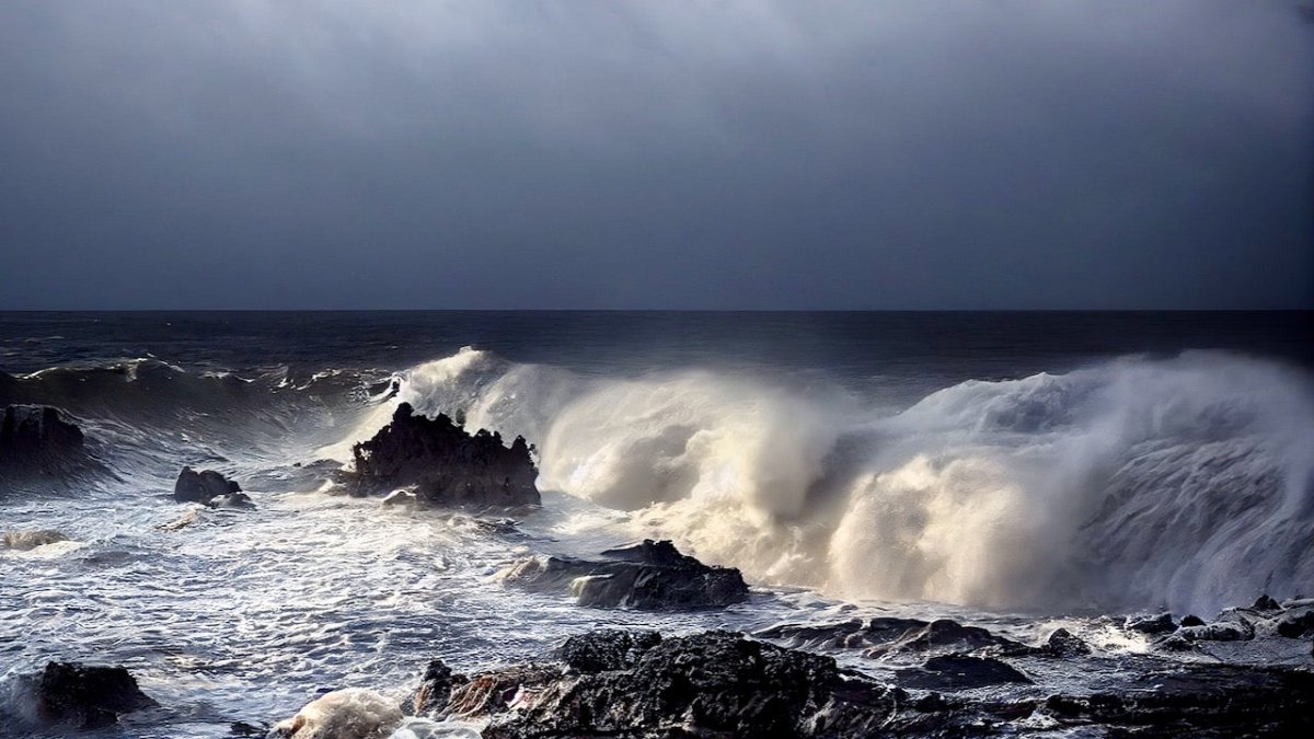 Sturm: Suche nach vermissten Fischern im Atlantik eingestellt - Ankerherz Verlag
