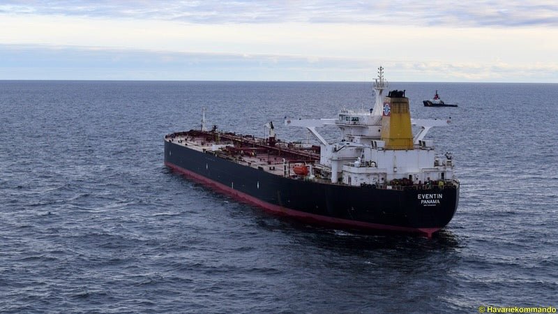 Wieder ist ein russischer Tanker auf der Ostsee in Seenot - Ankerherz Verlag