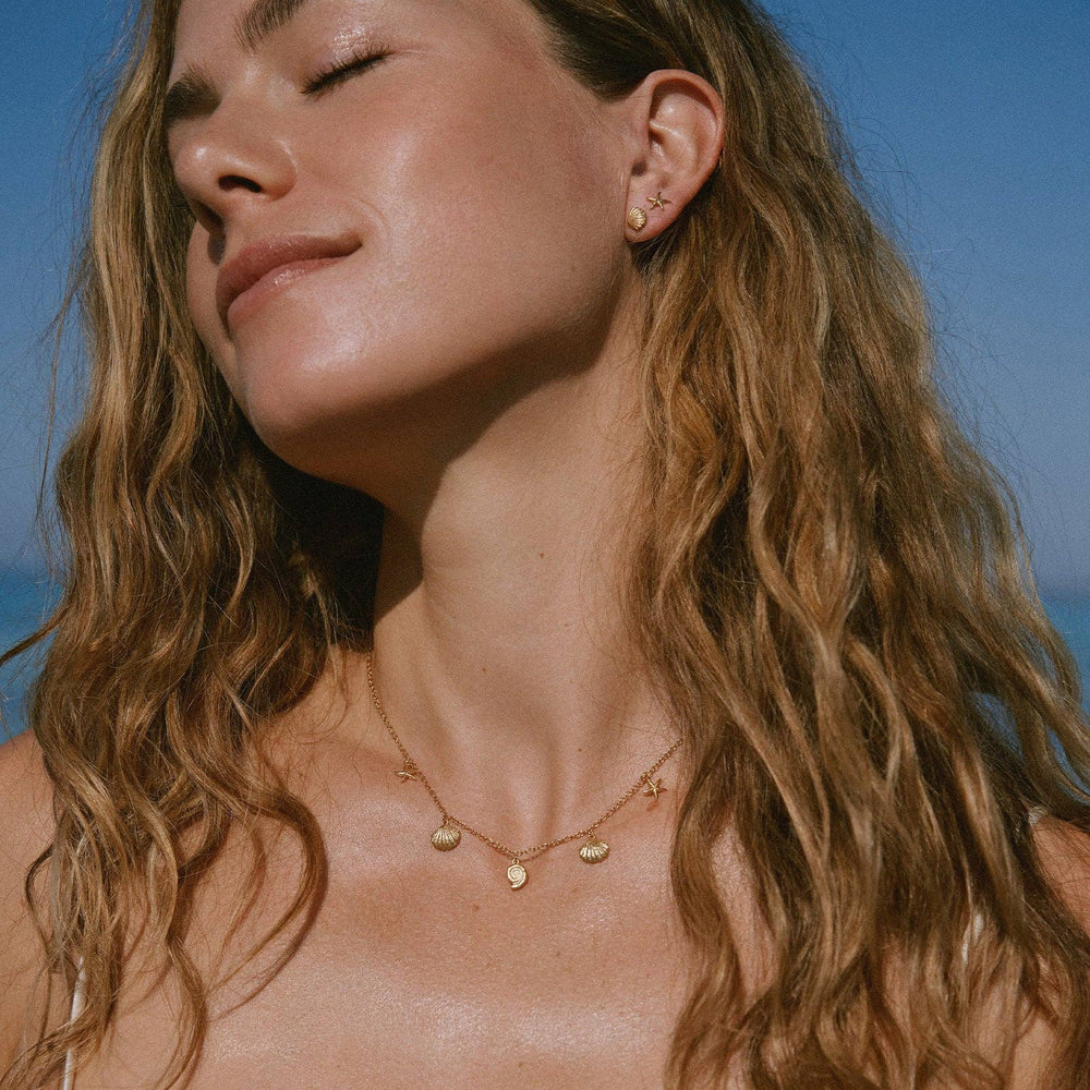 Vergoldete Halskette Seesterne und Muscheln