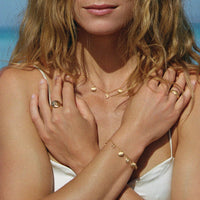 Vergoldete Halskette Seesterne und Muscheln