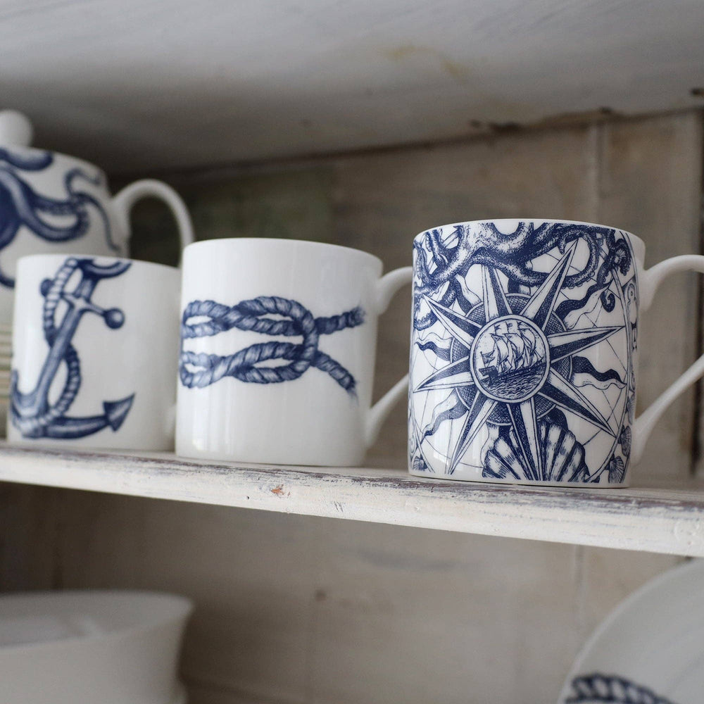 Becher Kompassrose — Knochenporzellan | Cream Cornwall