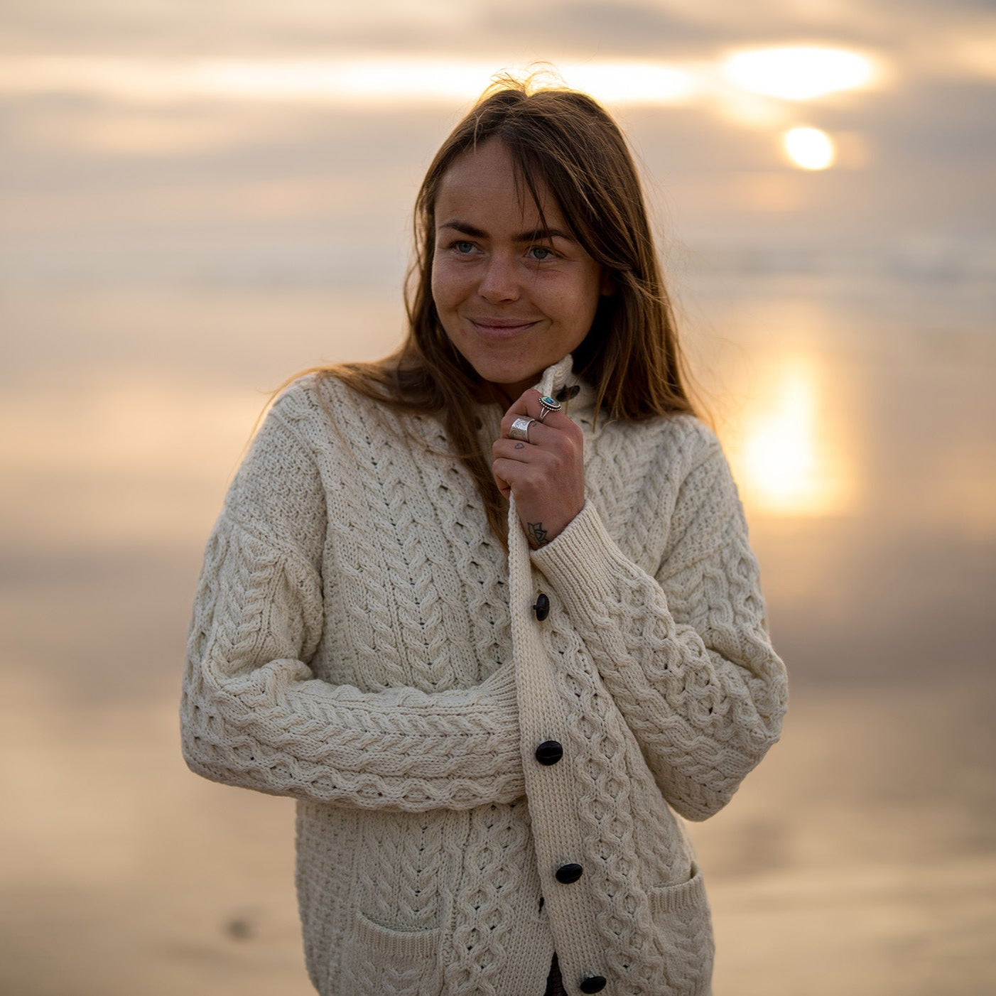 Breaffy Aran Strickjacke für Damen, Oat | ankerherz.de