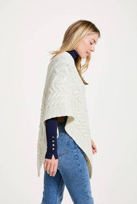 Aran Poncho - Creme | ankerherz.de