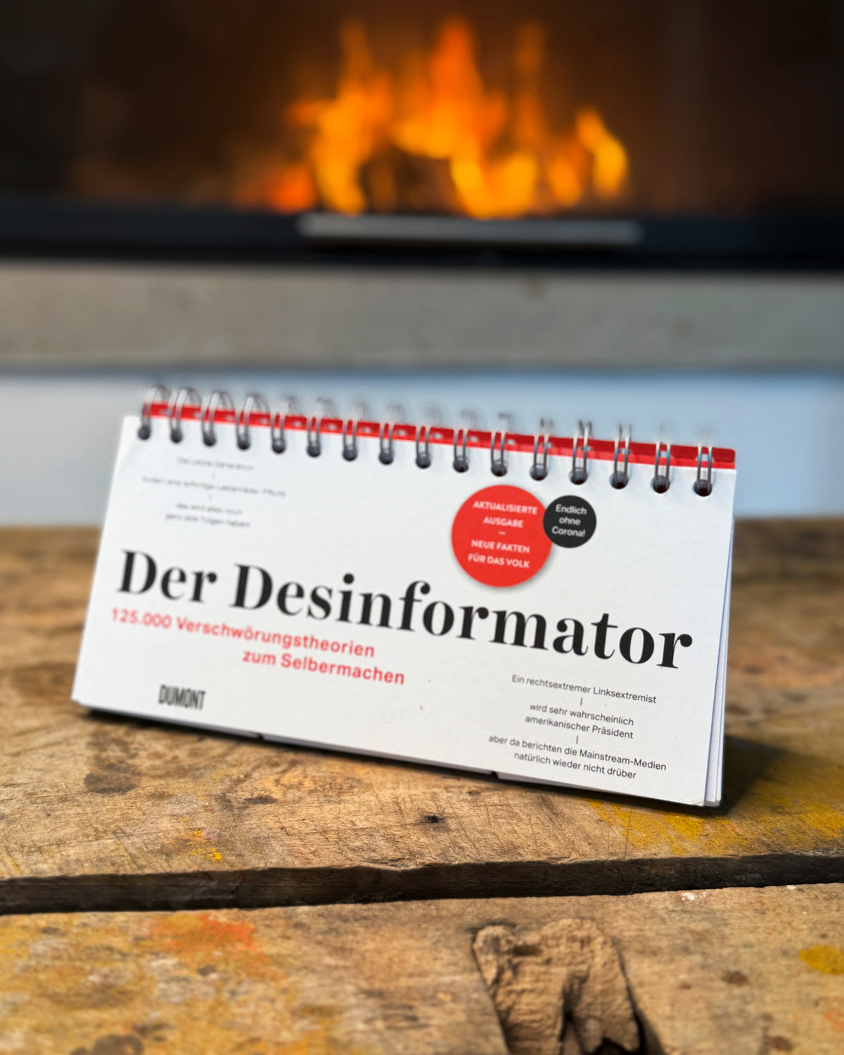 Der Desinformator - 125.000 Verschwörungstheorien zum Selbermachen | ankerherz.de