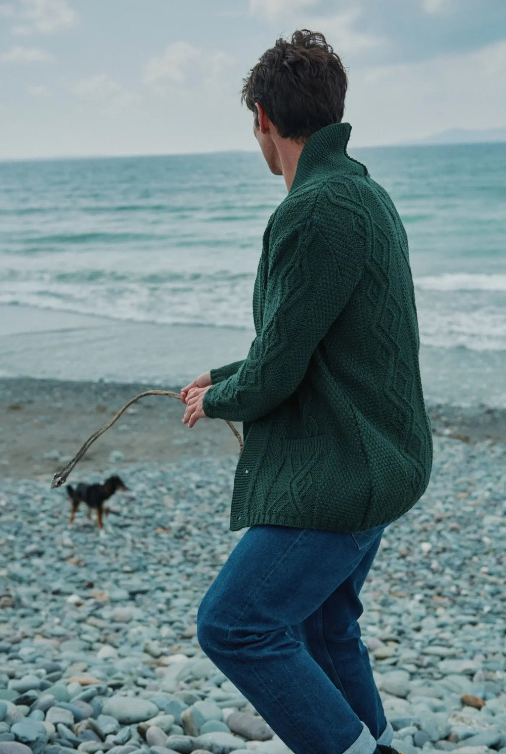 Aran Strickjacke - Waldgrün | ankerherz.de