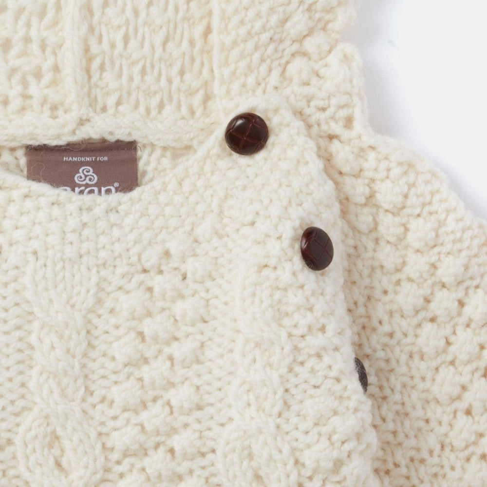 Baby Aran Strickpullover mit Kapuze - Ankerherz Verlag