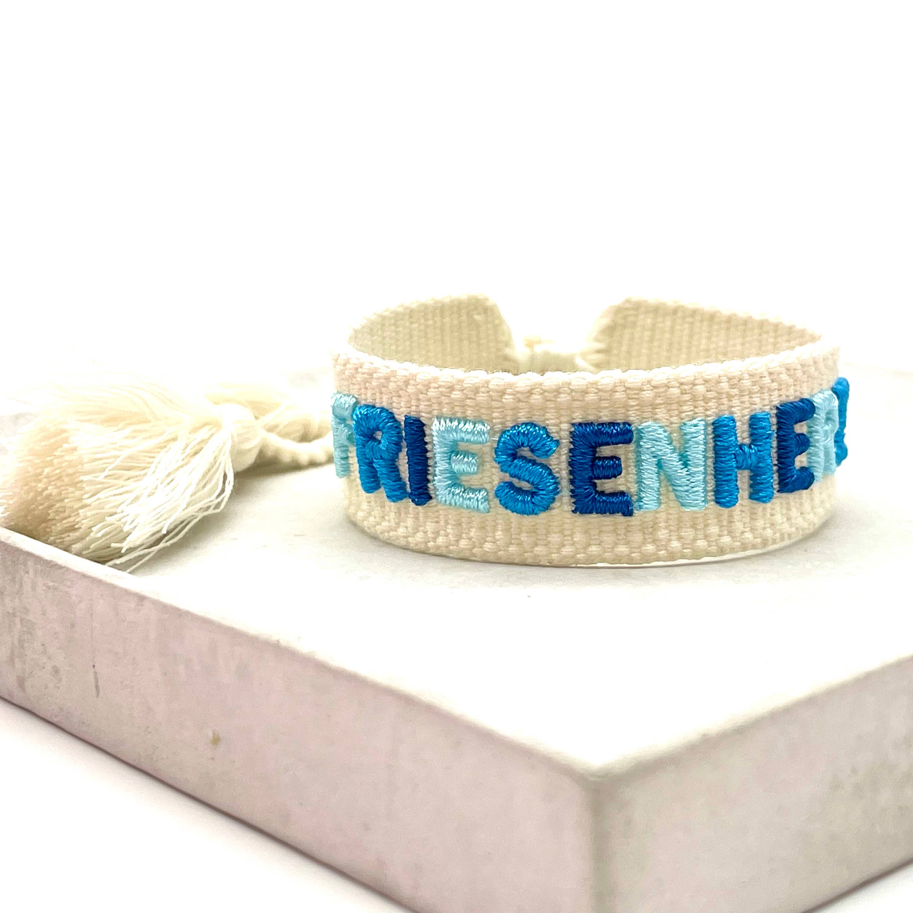 FRIESENHERZ Armband gewebt, bestickt 