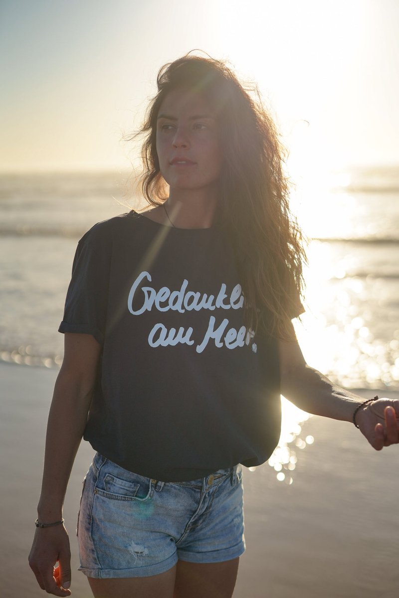 Frauen T-Shirt Gedanklich am Meer - Ankerherz Verlag