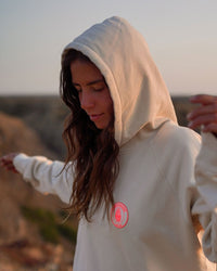 Hoody Gedanklich am Meer - Ivory Edition neonpink - Ankerherz Verlag