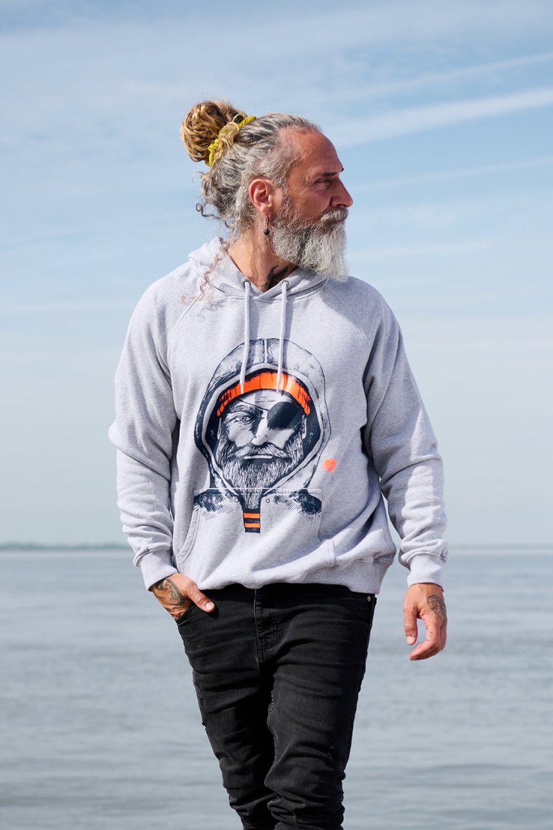 Kapuzenpullover Fischer orange - Ankerherz Verlag