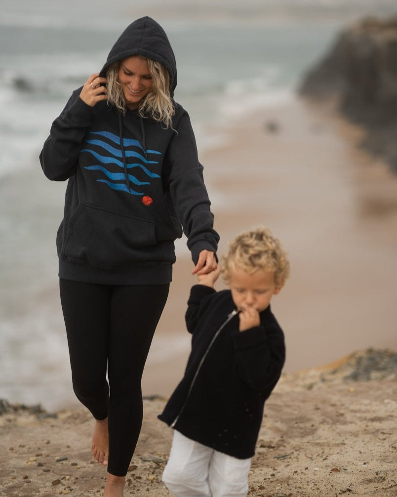 Kapuzenpullover Waves Navy - Ankerherz Verlag